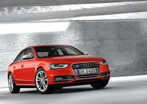 Audi A4 restyling 2011 - 11