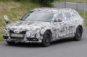 Audi A4 restyling foto spia luglio 2011 - 2