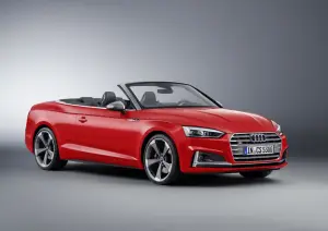 Audi A5 e S5 Cabriolet MY 2018 - nuova galleria - 11