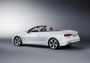 Audi A5 e S5 Cabriolet MY 2018 - nuova galleria - 27