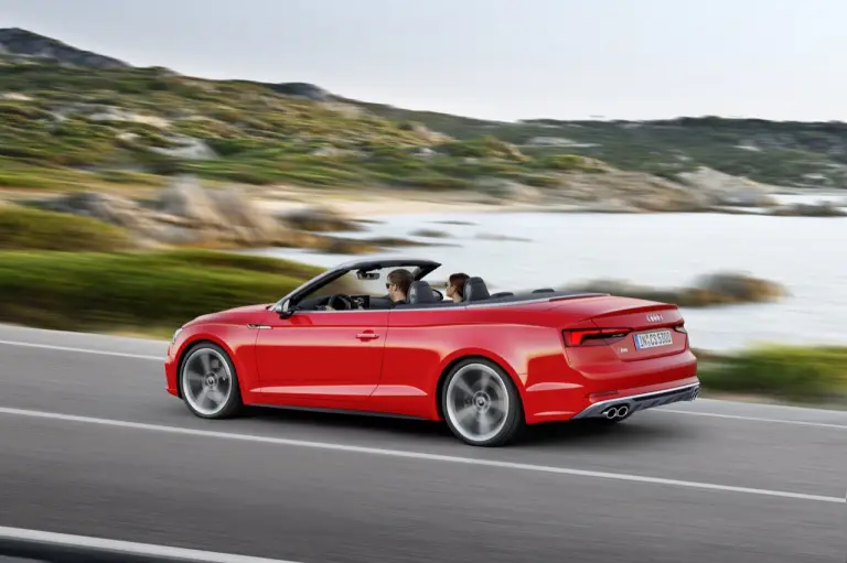 Audi A5 e S5 Cabriolet MY 2018 - nuova galleria - 91