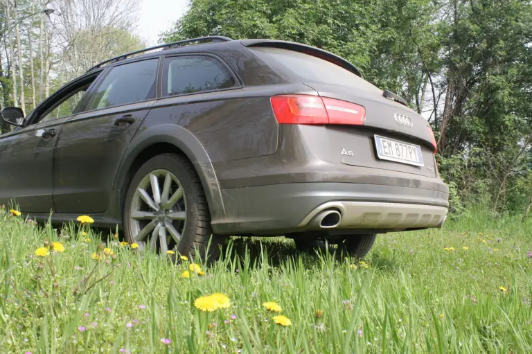 Audi A6 Allroad: prova su strada - 29