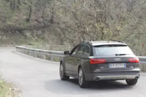 Audi A6 Allroad: prova su strada - 43