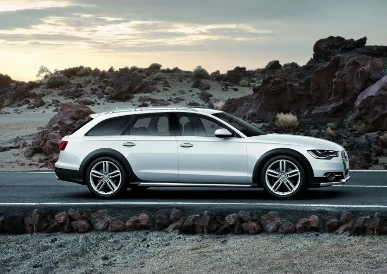 Audi A6 Allroad - 30