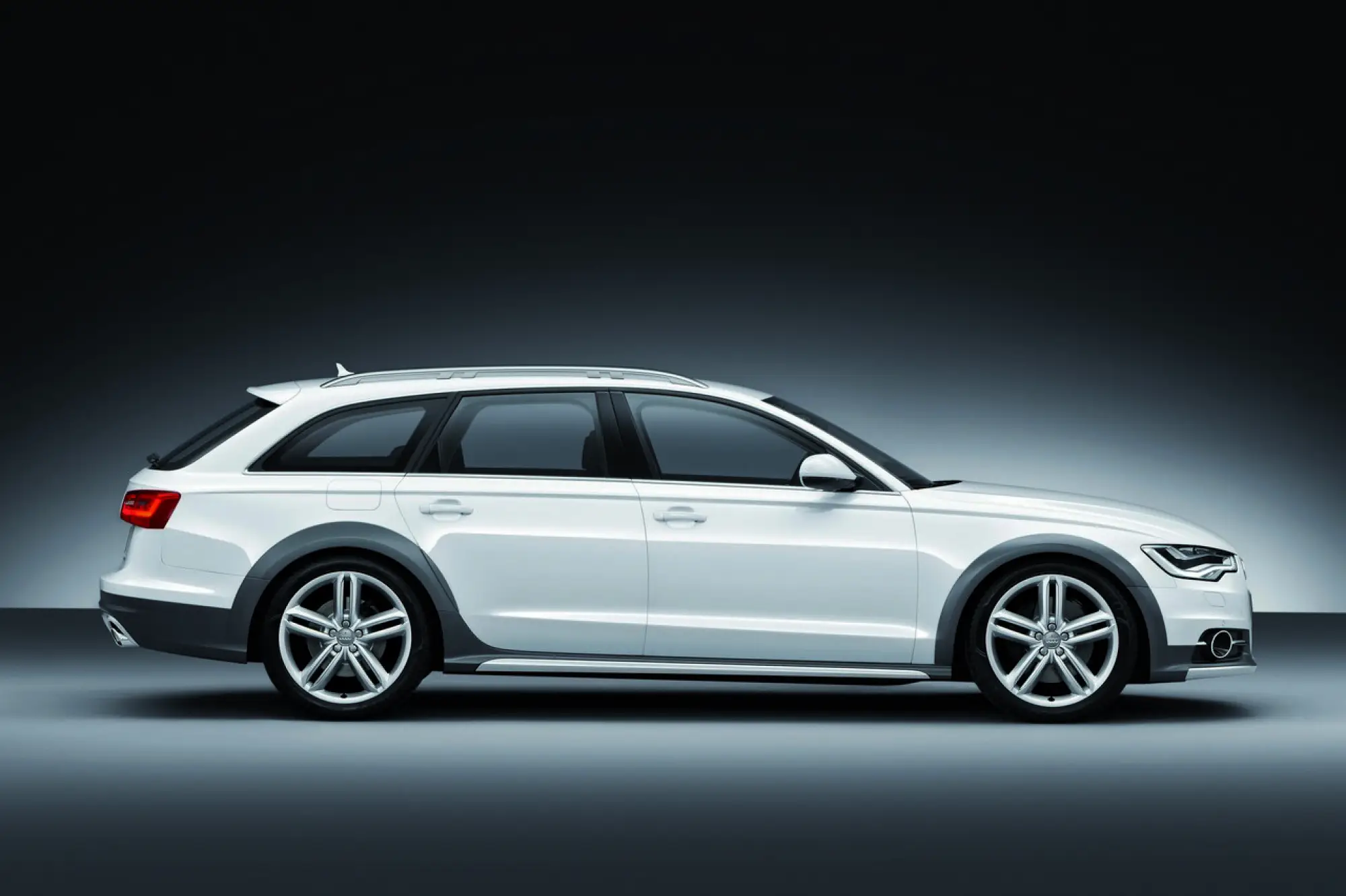 Audi A6 Allroad - 46