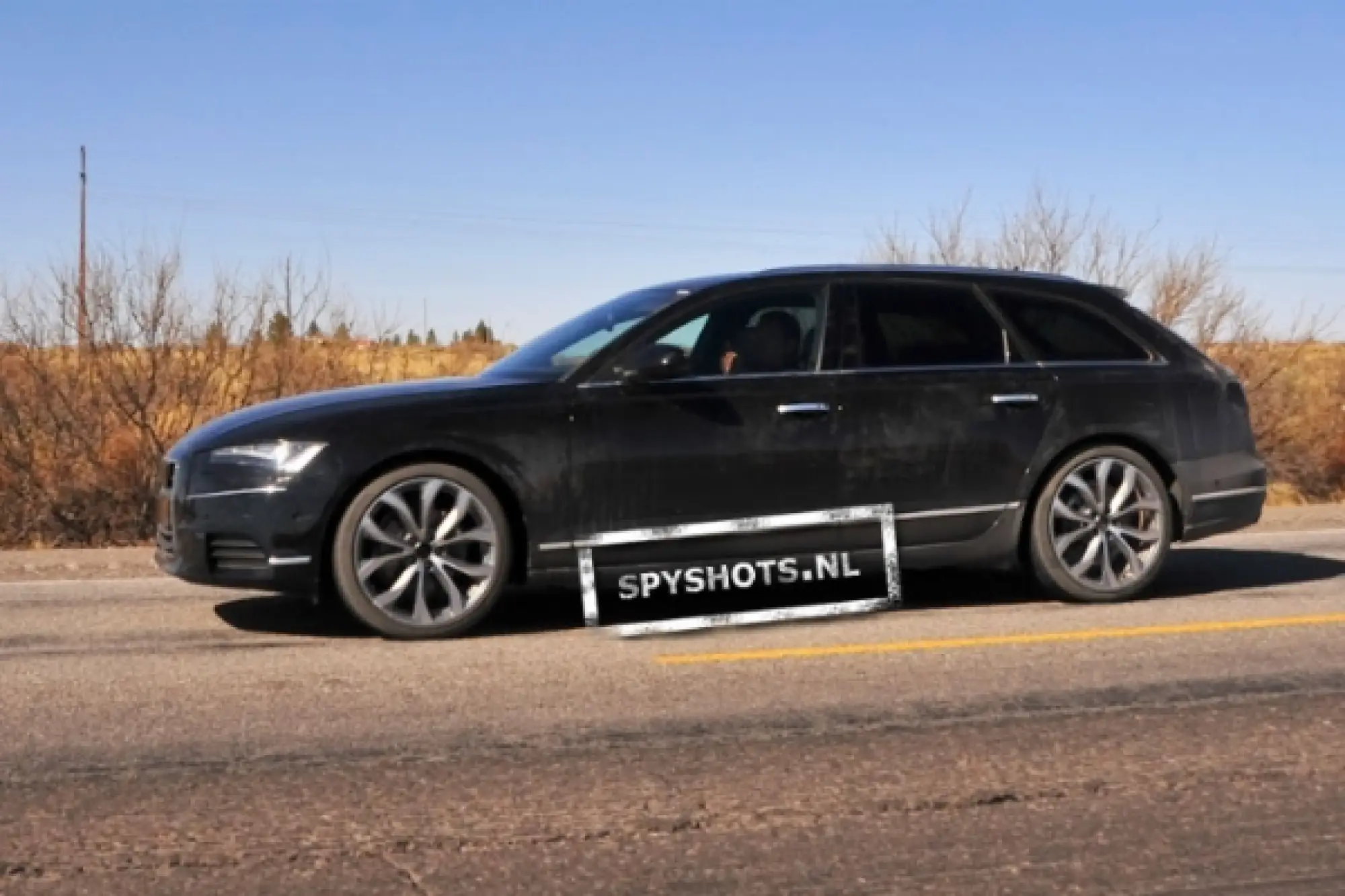 Audi A6 Avant 2012 foto spia - 1