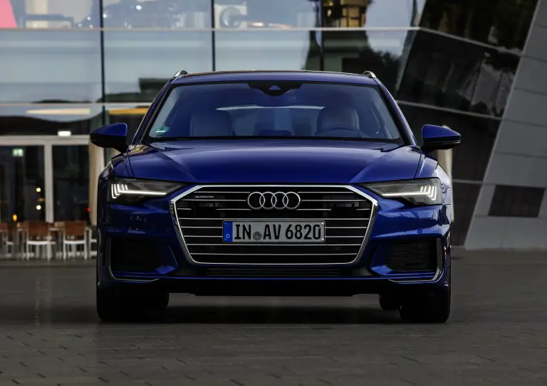 Audi A6 Avant 2018 - 127