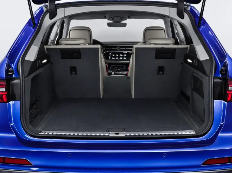 Audi A6 Avant 2018 - 25