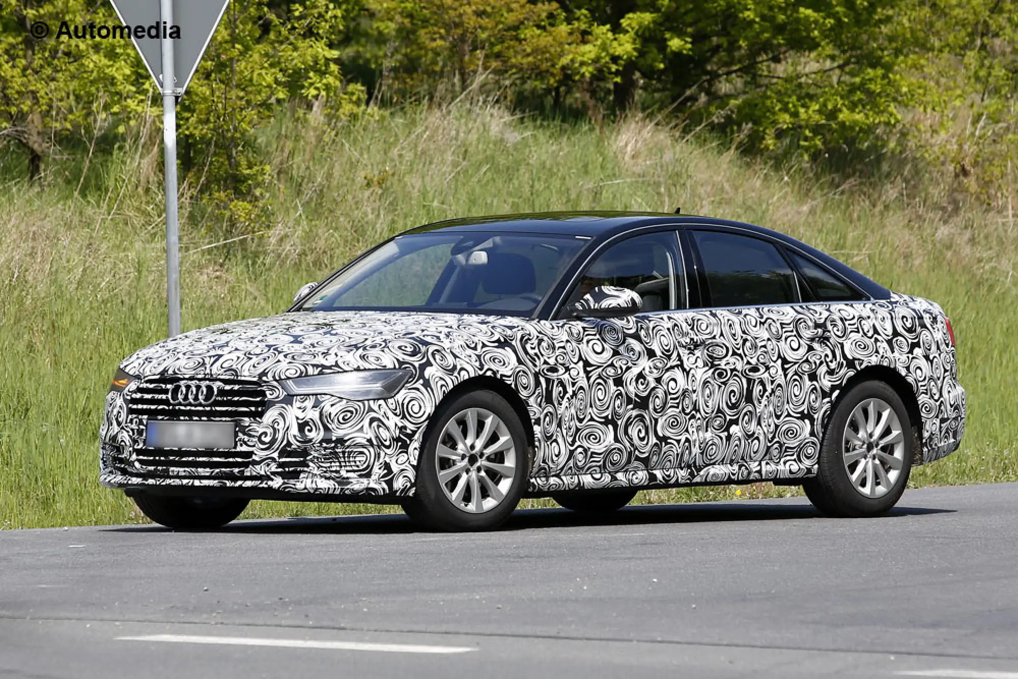 Audi A6 e A6 Avant 2015 - Foto spia 06-05-2014 - 9