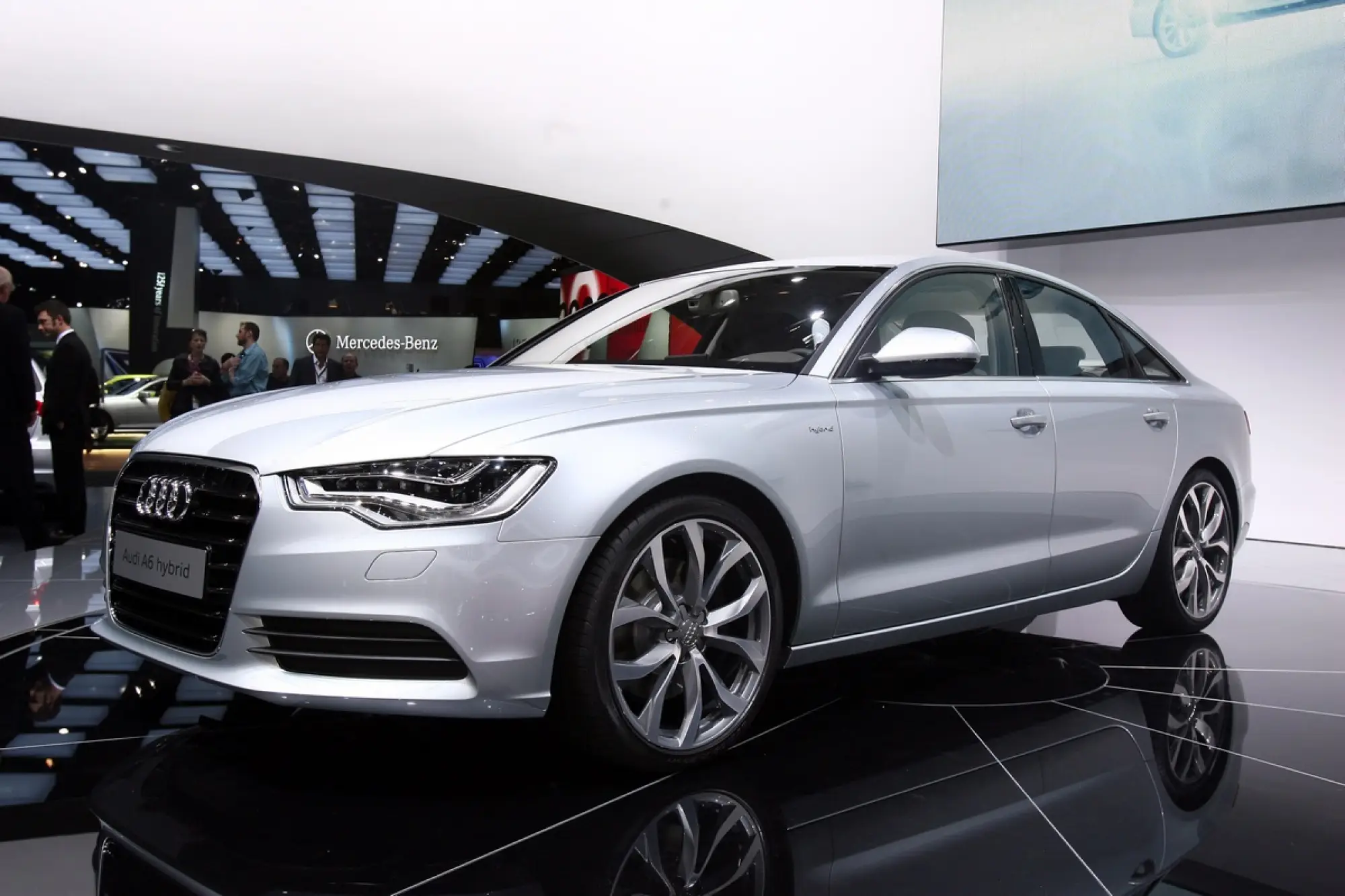 Audi A6 e Audi A6 Hybrid - Detroit 2011 - 11