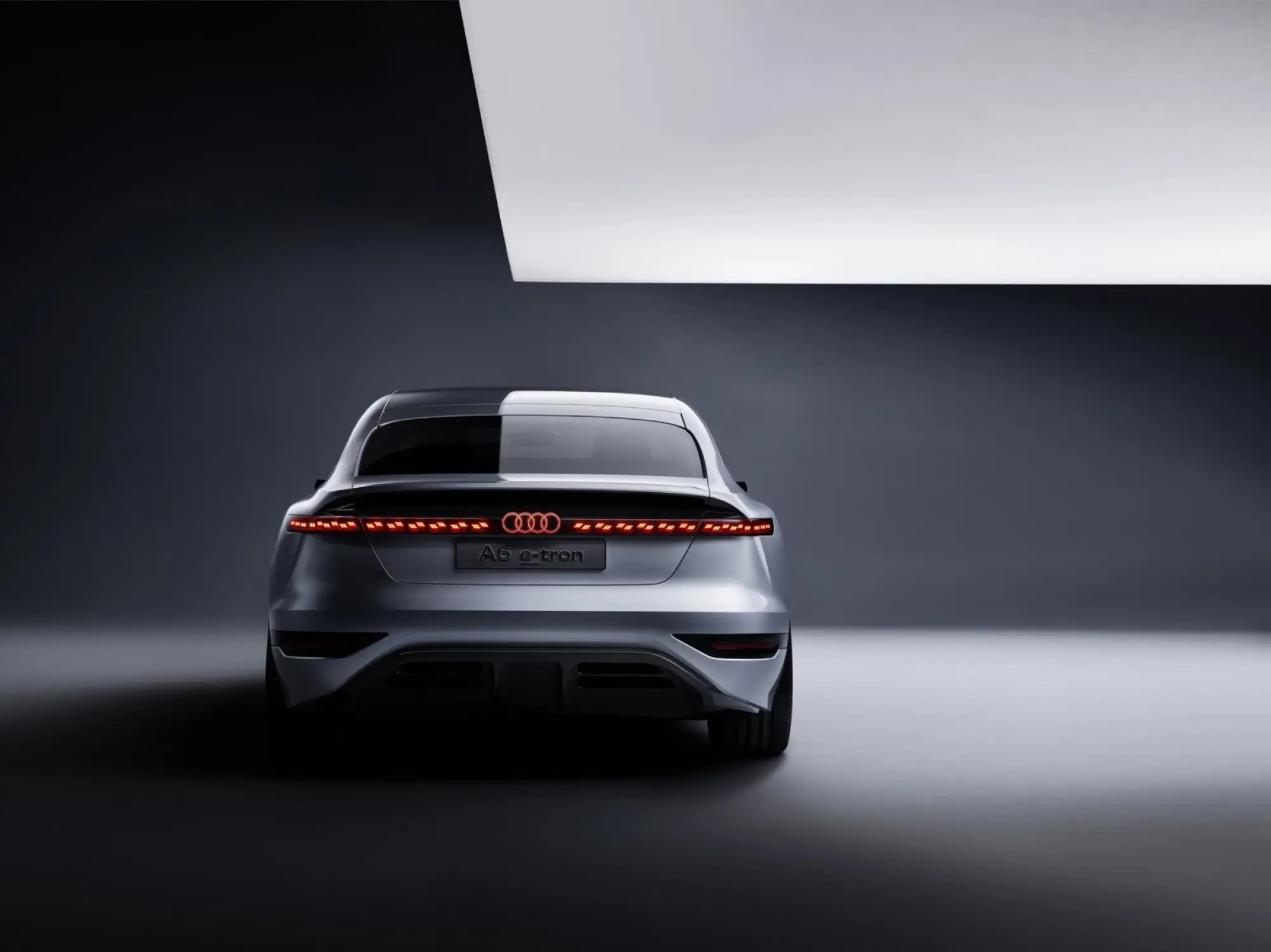 Audi A6 e-tron concept - 16