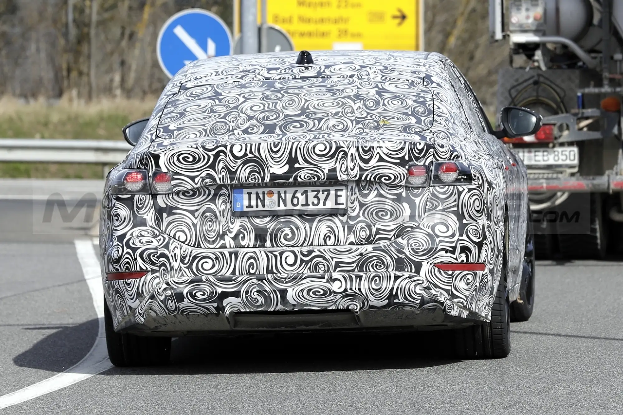 Audi A6 e-tron - Foto Spia 12-04-2022 - 6