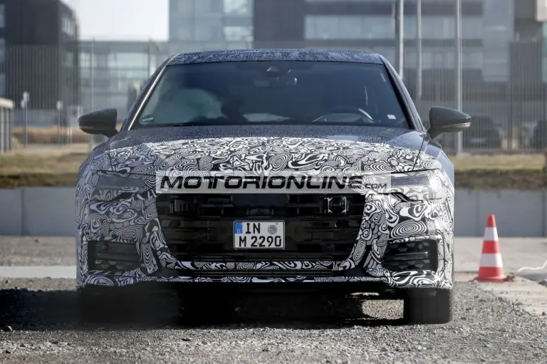 Audi A6 - Foto spia 16-2-2022 - 4