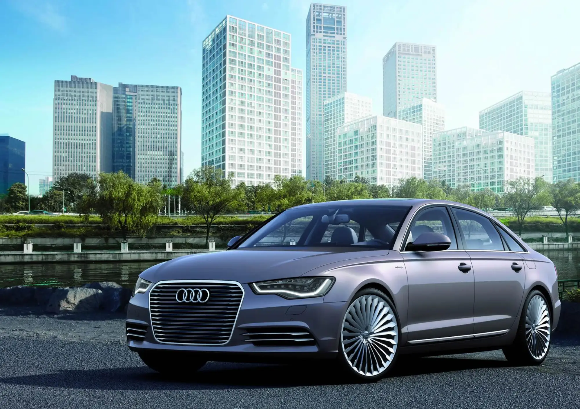 Audi A6 L e-tron Concept - 11