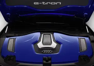 Audi A6 L e-tron - 14