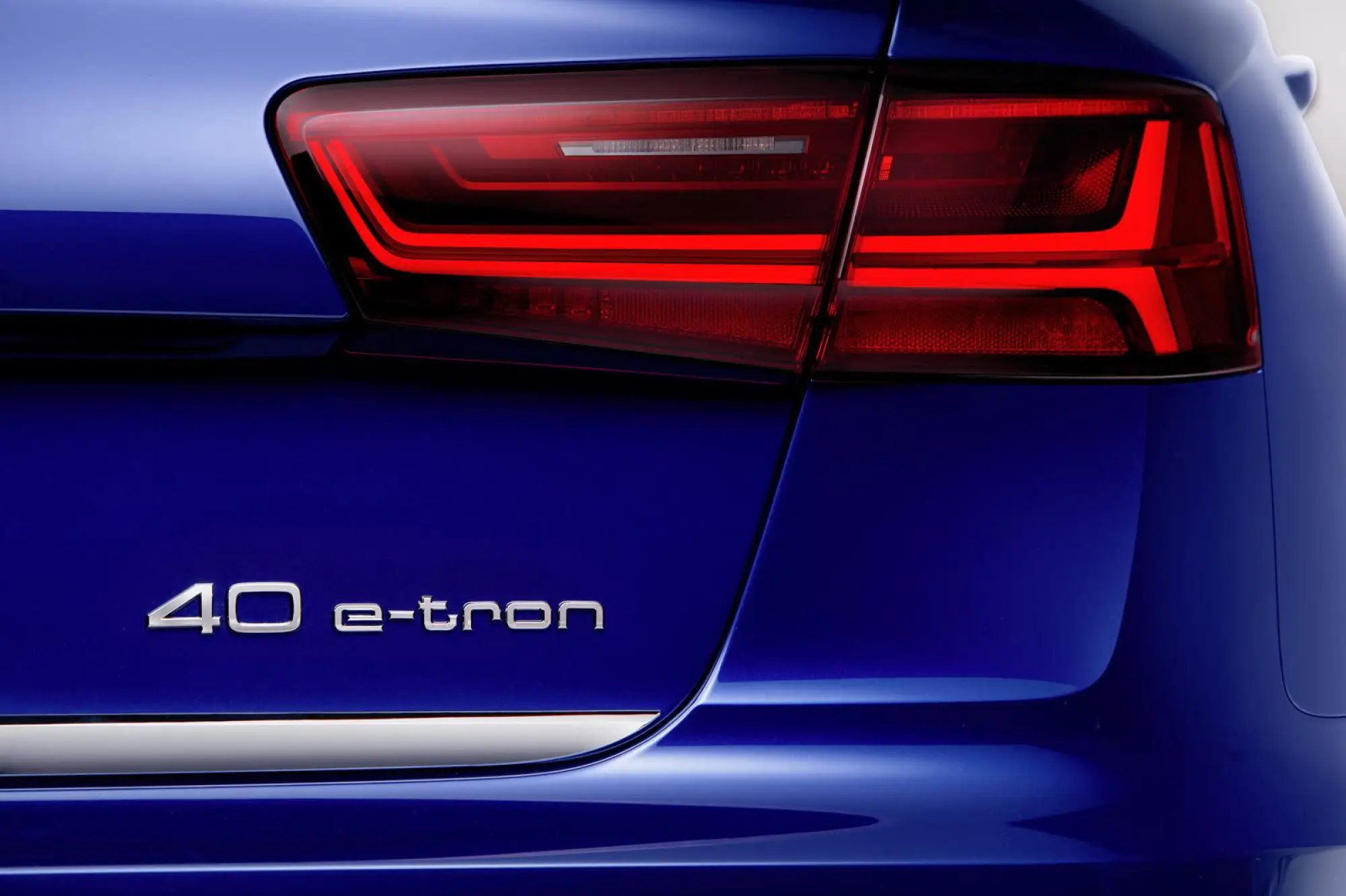 Audi A6 L e-tron - 9