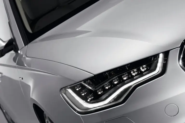 Audi A6 mega-gallery - 43