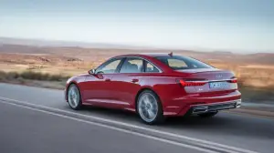 Audi A6 S line 2021 - Foto