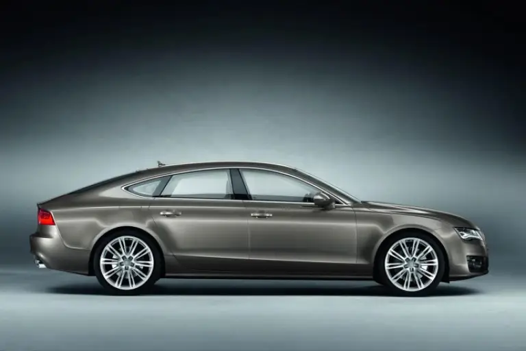 Audi A7 2011 ufficiale - 8