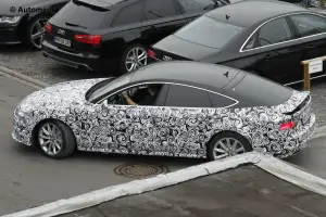 Audi A7 Facelift - Foto spia 13-12-2013