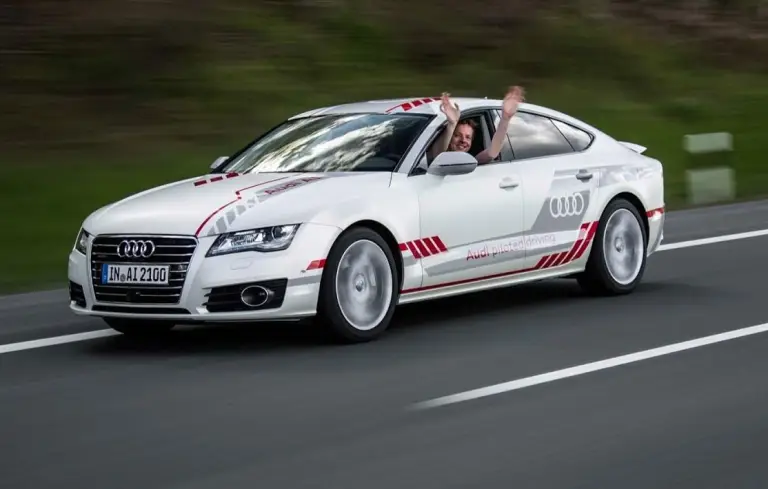 Audi A7 guida autonoma - 2
