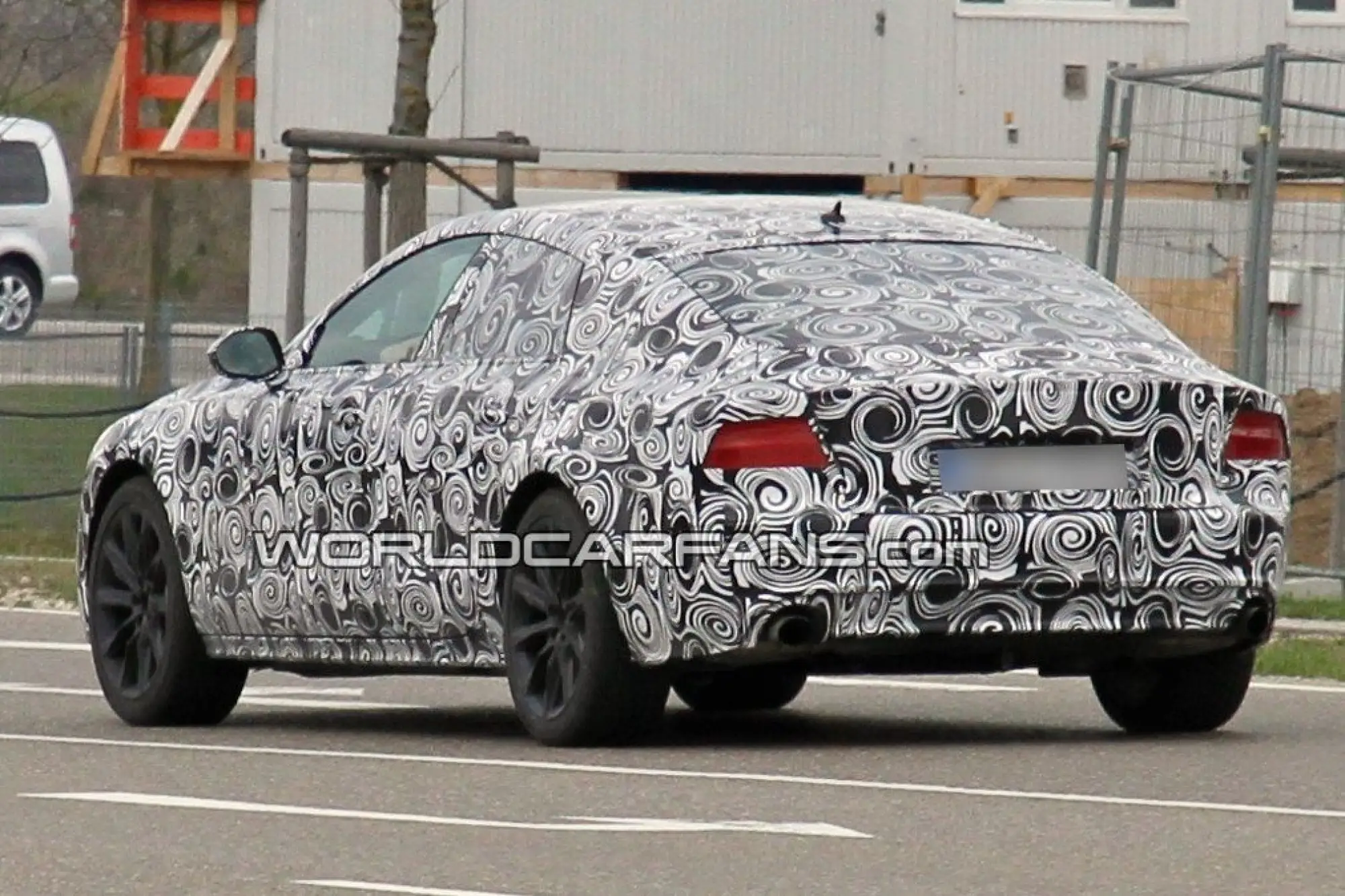 Audi A7: nuove foto spia - 7