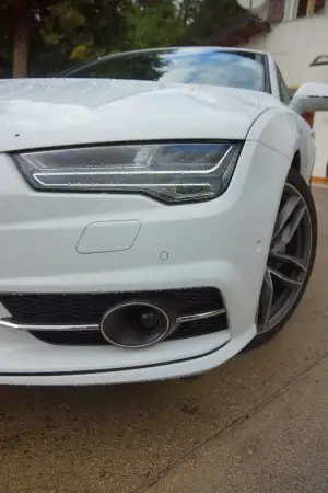 Audi A7 - Prova su strada 2015