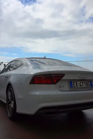 Audi A7 - Prova su strada 2015 - 16