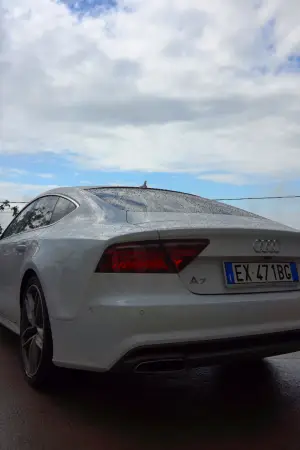 Audi A7 - Prova su strada 2015