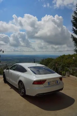 Audi A7 - Prova su strada 2015