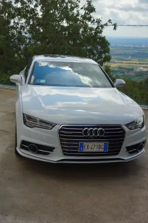 Audi A7 - Prova su strada 2015