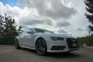 Audi A7 - Prova su strada 2015