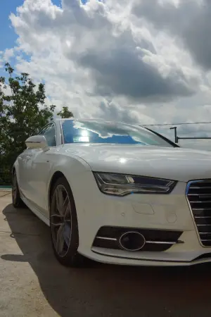 Audi A7 - Prova su strada 2015