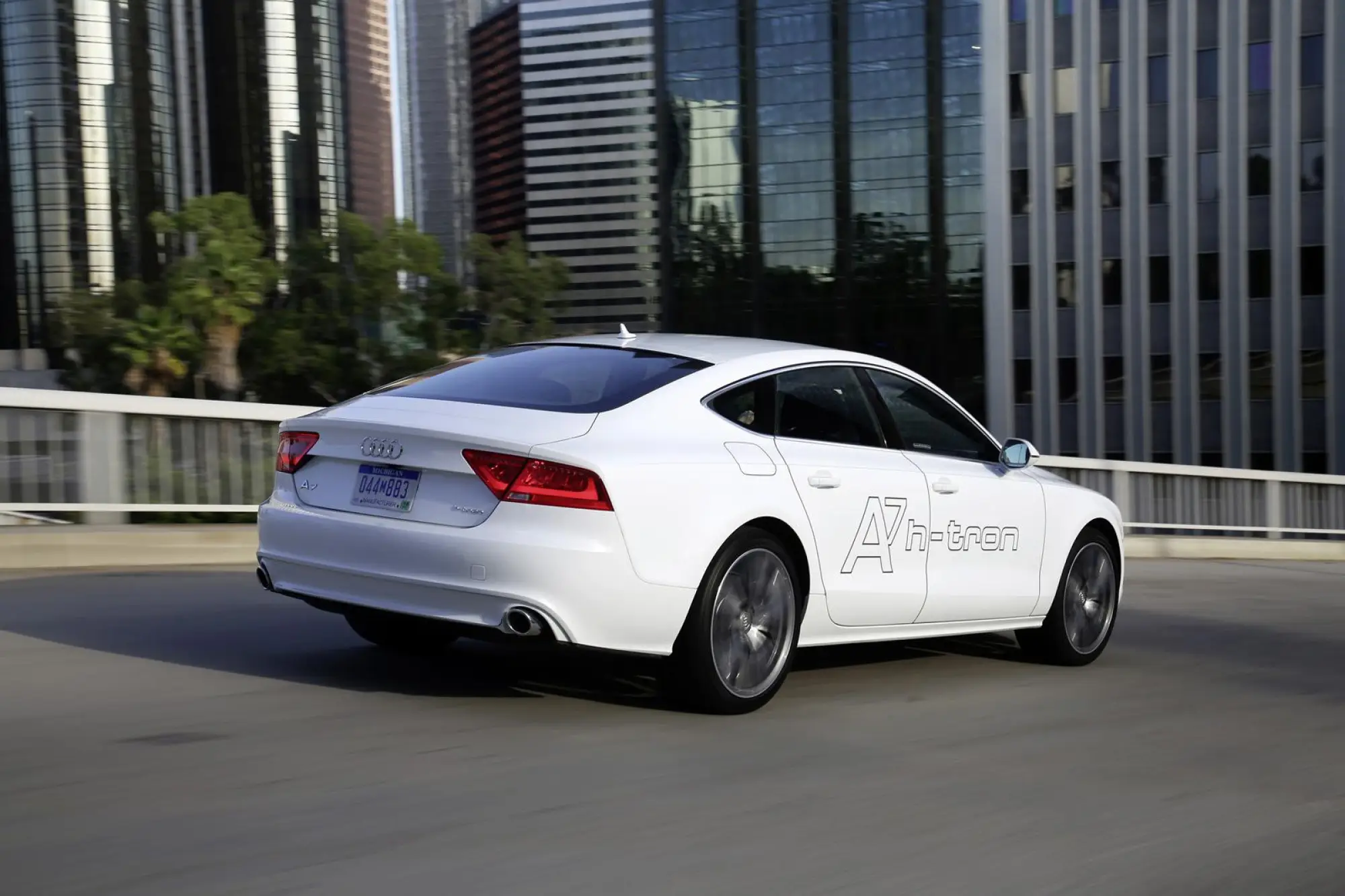 Audi A7 Sportback h-tron quattro concept - 26