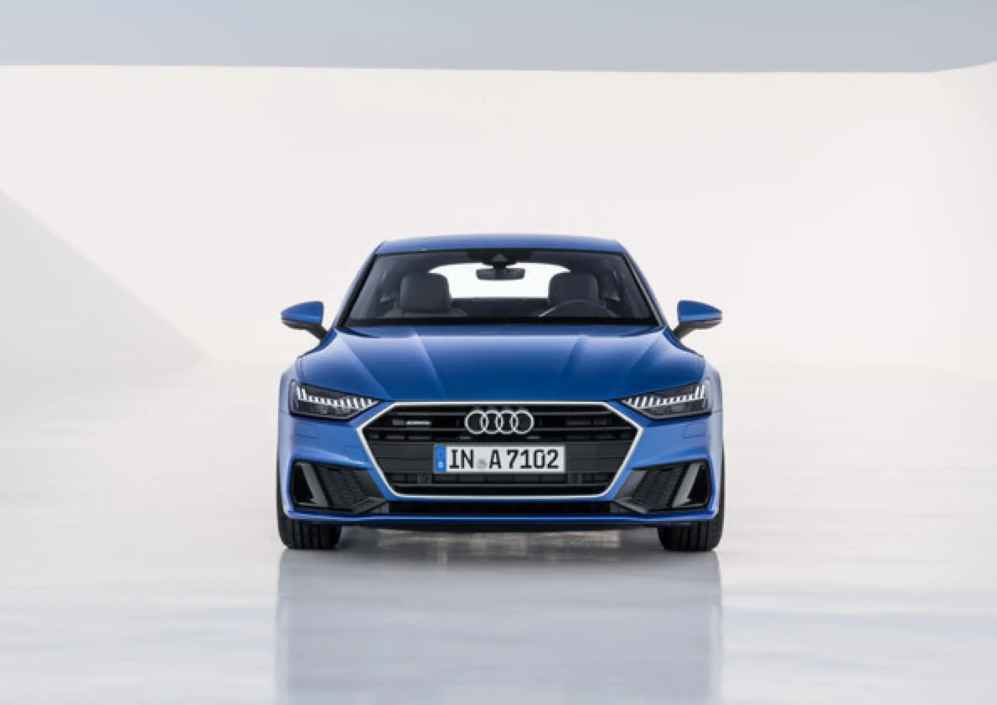 Audi A7 Sportback MY 2018 design esterno - 1