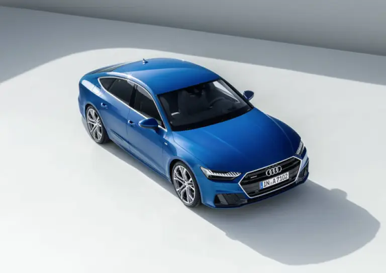 Audi A7 Sportback MY 2018 design esterno - 4