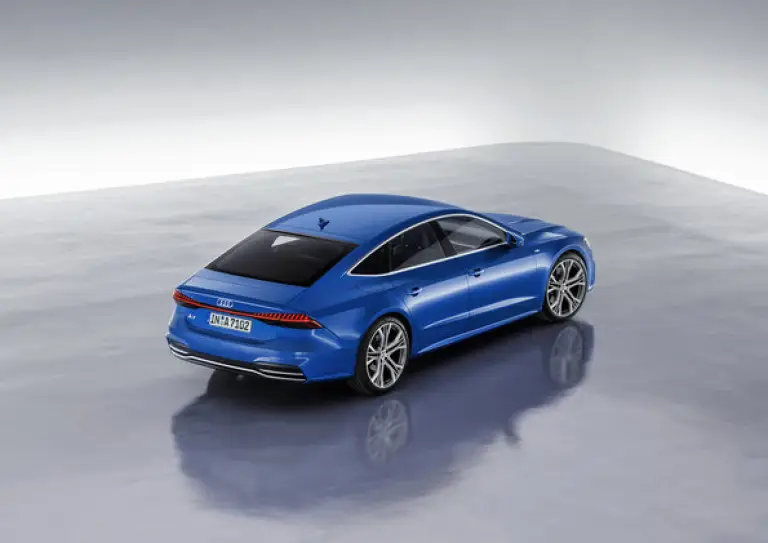 Audi A7 Sportback MY 2018 design esterno - 6