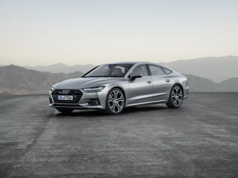 Audi A7 Sportback MY 2018 design esterno - 18