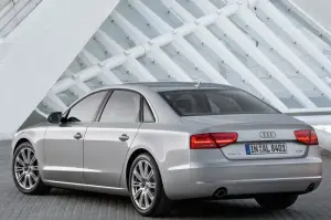 Audi A8 4.0 TFSI V8 benzina - 3