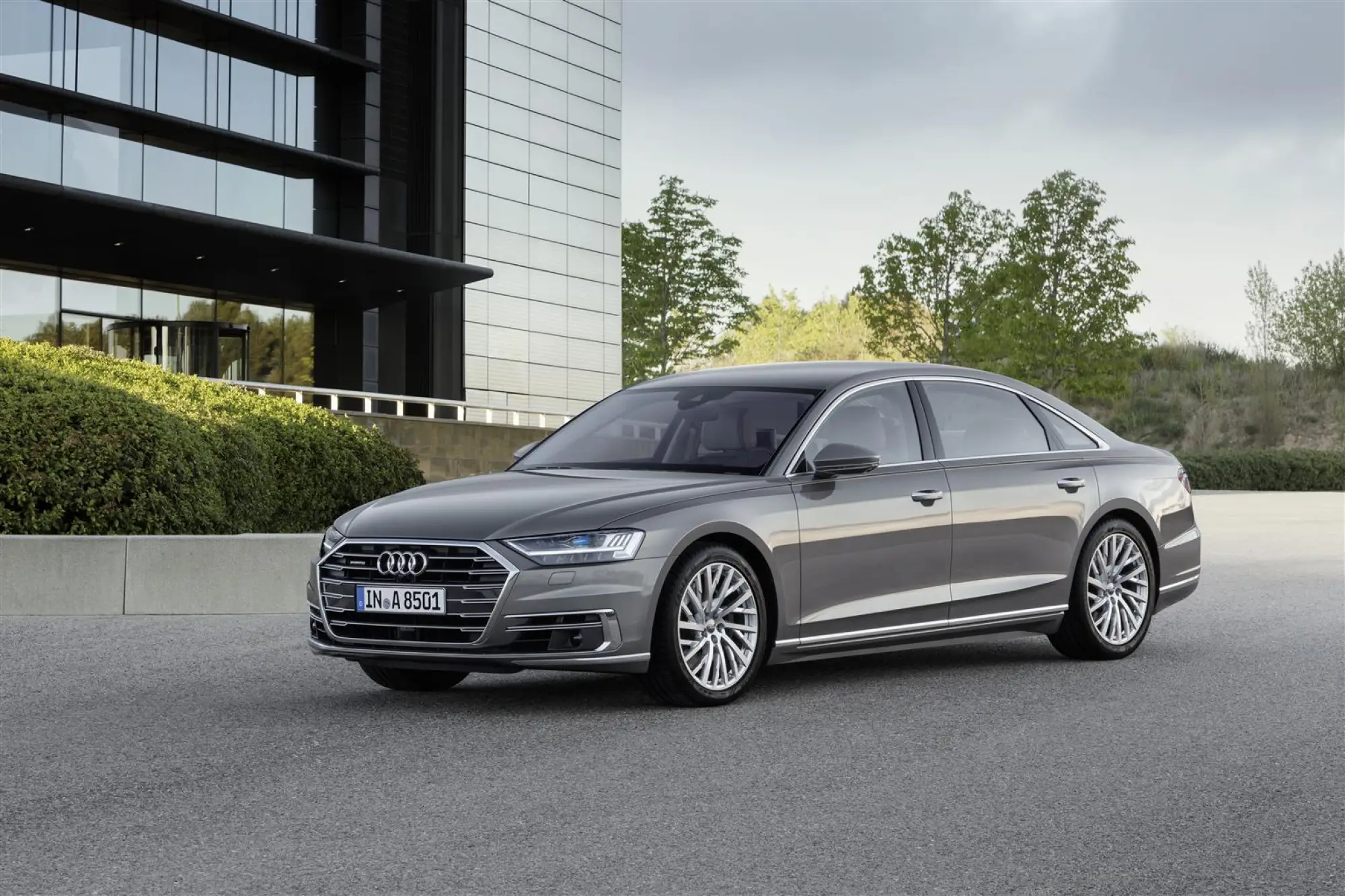 Audi A8 e A8 L MY 2018 - 1