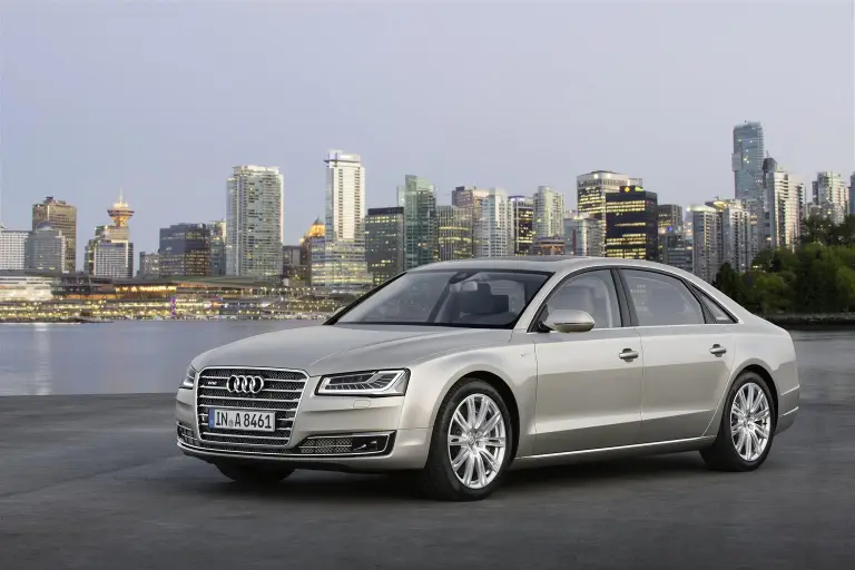 Audi A8 e S8 restyling 2013 - Foto ufficiali - 8