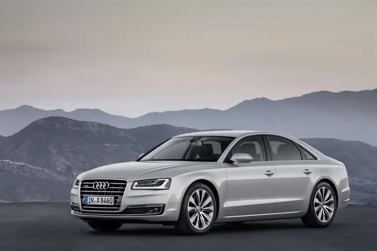 Audi A8 e S8 restyling 2013 - Foto ufficiali - 14
