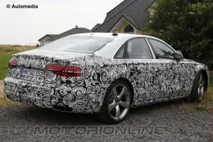 Audi A8 facelift 2014 - Foto spia 30-07-2013 - 4