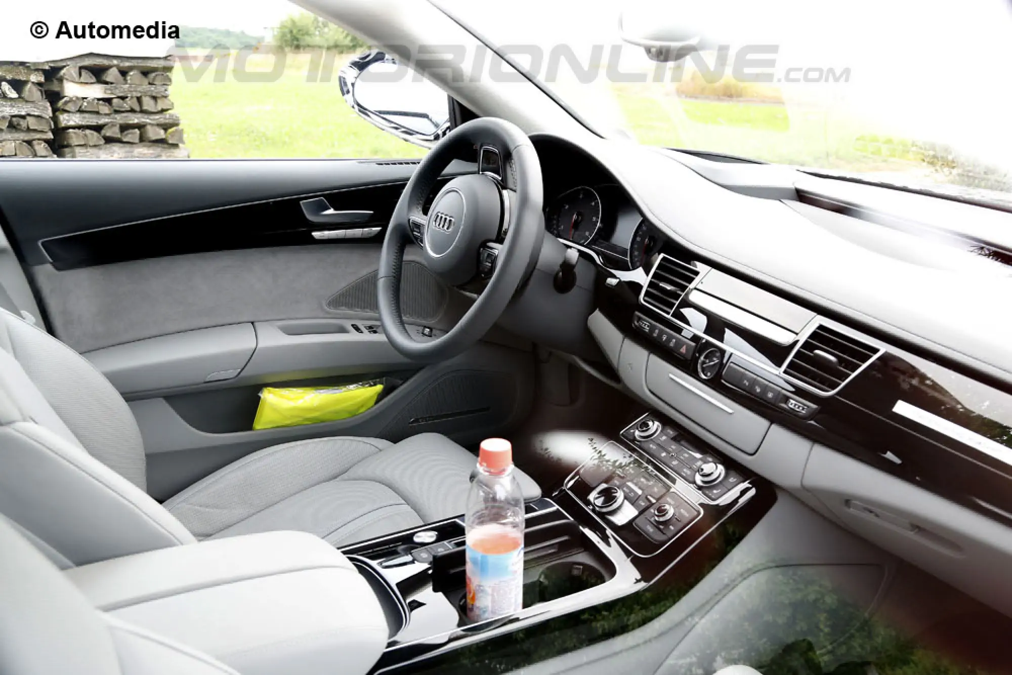 Audi A8 facelift 2014 - Foto spia 30-07-2013 - 8