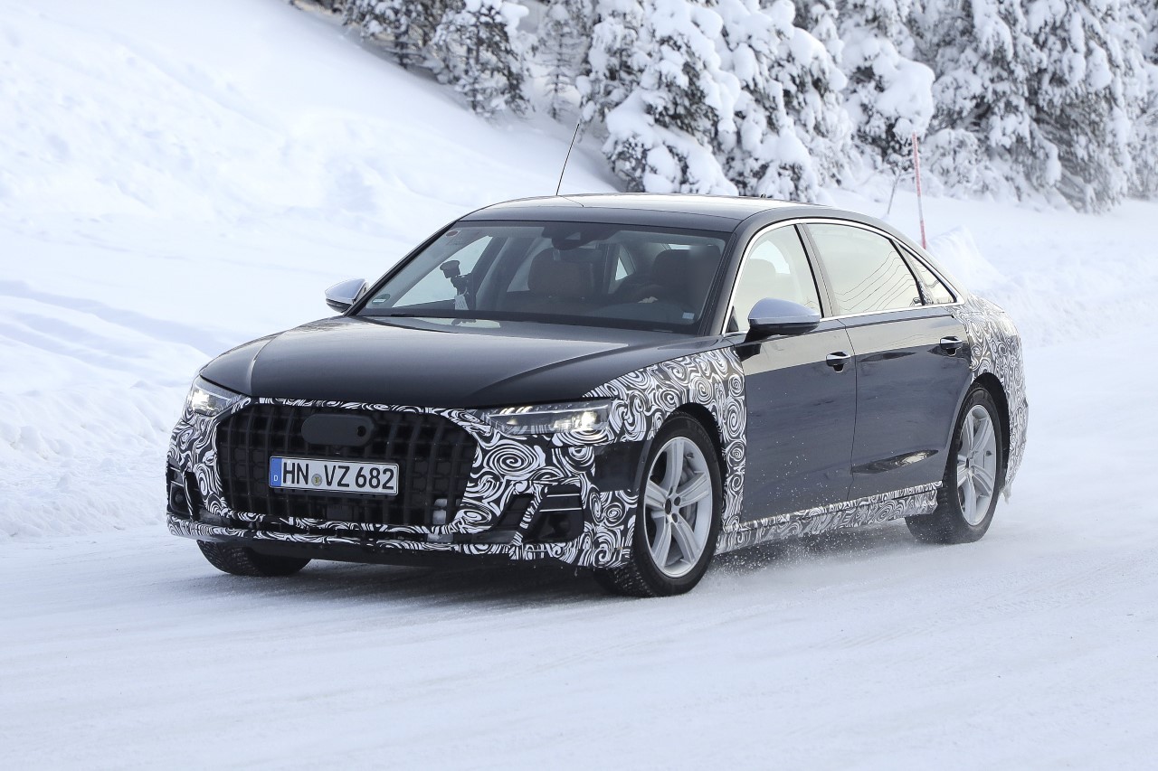 Audi A8 - Foto spia 8-4-2021