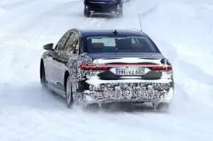 Audi A8 - Foto spia 8-4-2021