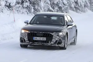 Audi A8 - Foto spia 8-4-2021