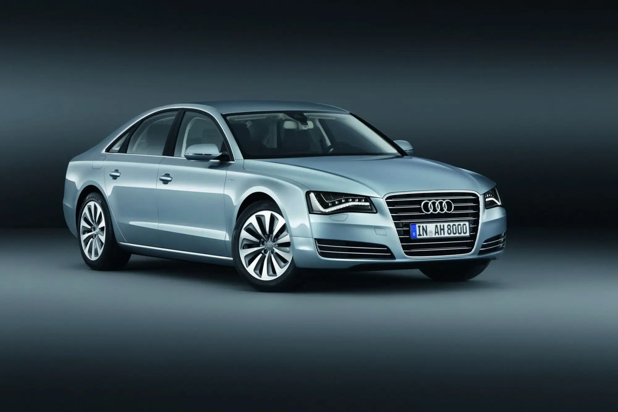 Audi A8 ibrida - 8