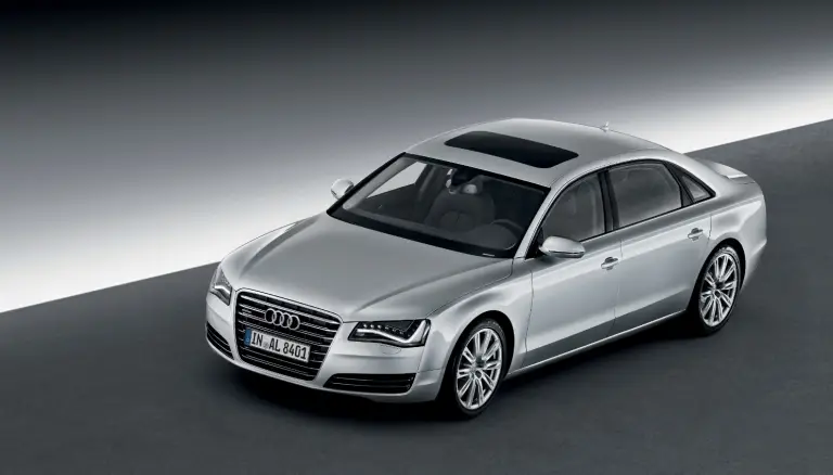 Audi A8 L 2011 - 2