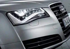 Audi A8 L 2011